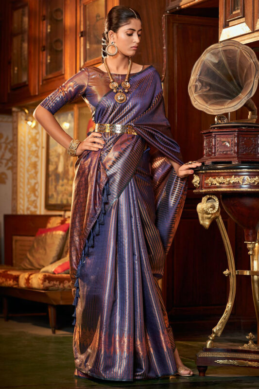 Twirling Purple Soft Banarasi Silk Saree With Opulent Blouse Piece –  LajreeDesigner