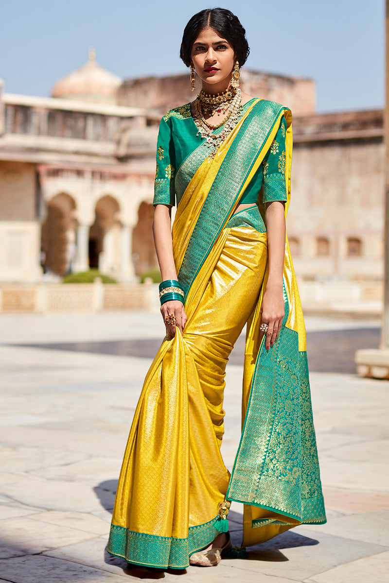 Buy Attractive Green Woven Paithani Silk Classic Saree - Zeel Clothing