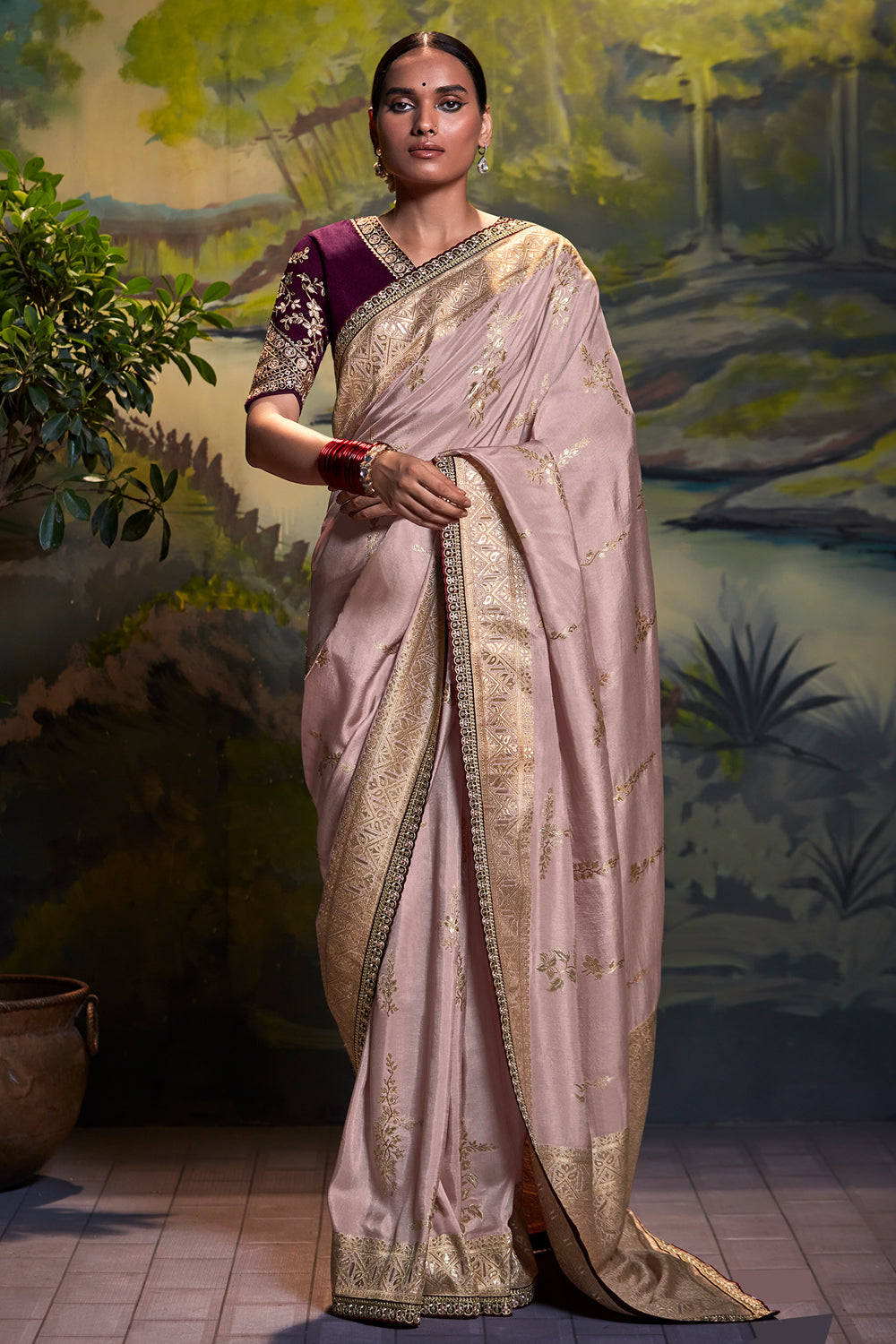 Beige silk saree with blouse 5111